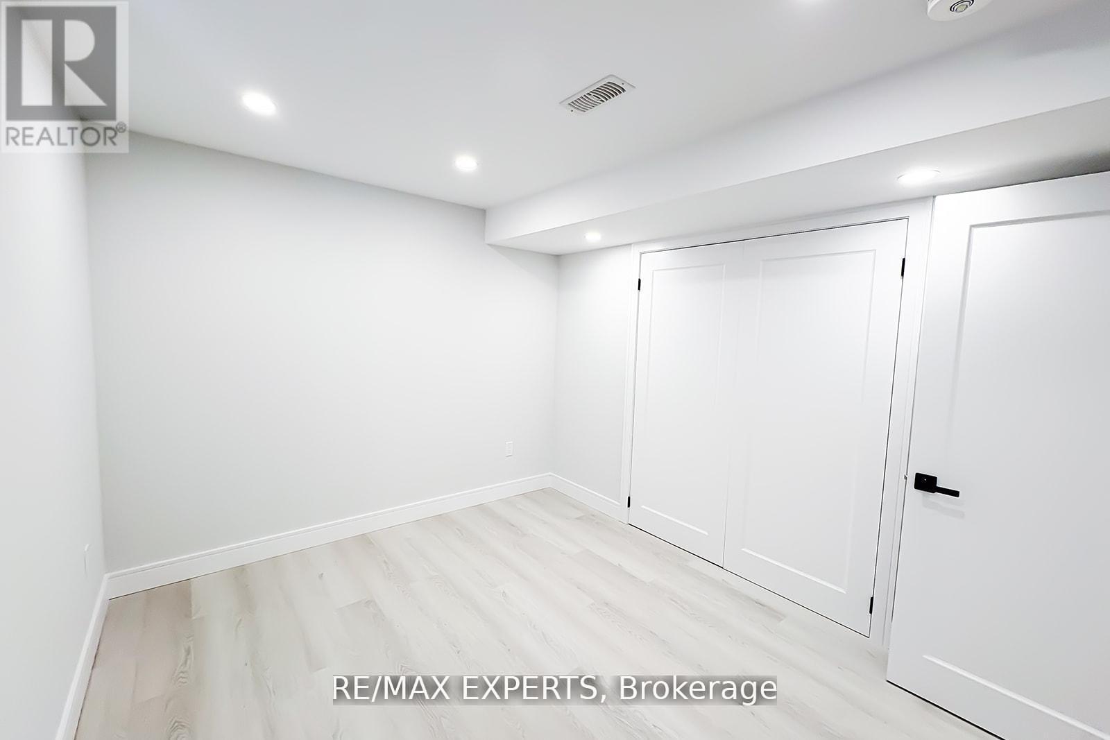 Lower - 1343 Harrington Street, Innisfil, Ontario  L0L 1W0 - Photo 4 - N12483442