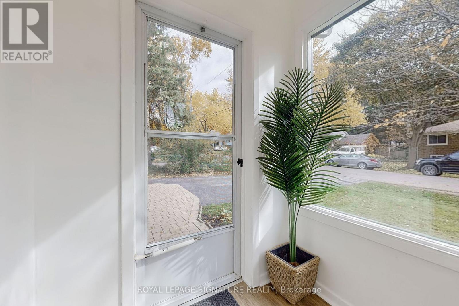 339 Boyer Street, Whitchurch-Stouffville, Ontario  L4A 7V9 - Photo 19 - N12483463