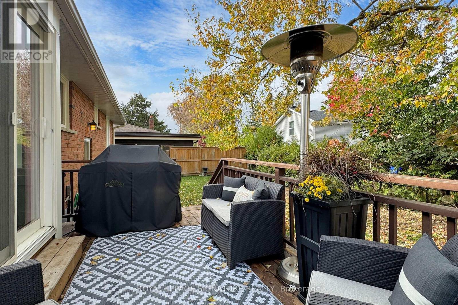 339 Boyer Street, Whitchurch-Stouffville, Ontario  L4A 7V9 - Photo 24 - N12483463