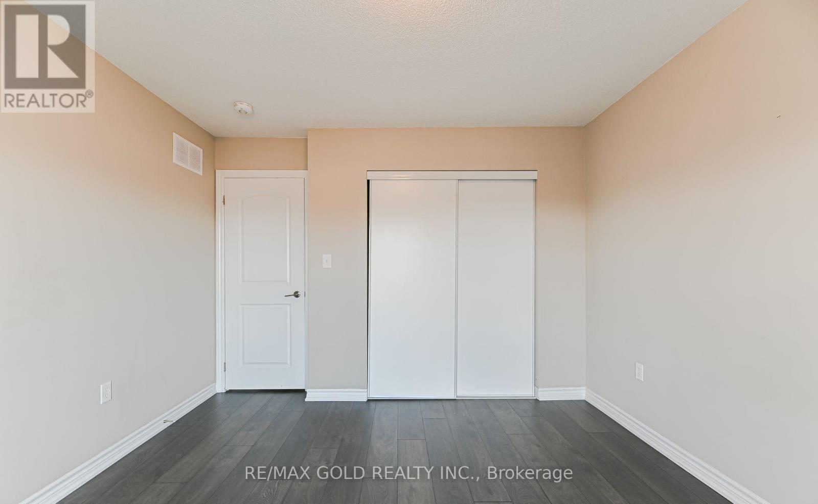 72 Brown Bear Street, Barrie, Ontario  L9J 0H8 - Photo 28 - S12482773