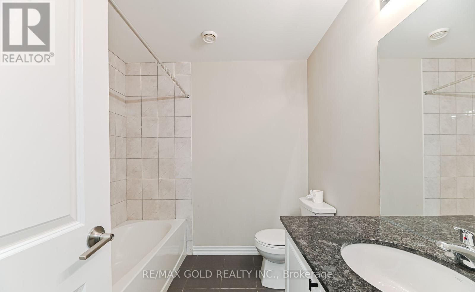 72 Brown Bear Street, Barrie, Ontario  L9J 0H8 - Photo 43 - S12482773