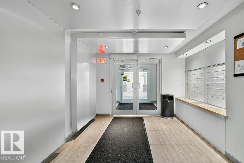 #403 3715 Whitelaw Ln Nw, Edmonton, Alberta  T6W 2C3 - Photo 4 - E4463612