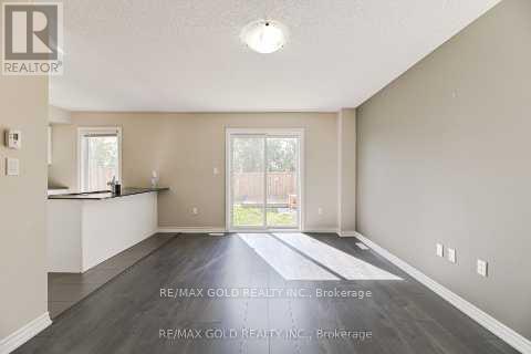 72 Brown Bear Street, Barrie, Ontario  L9J 0H8 - Photo 13 - S12482773