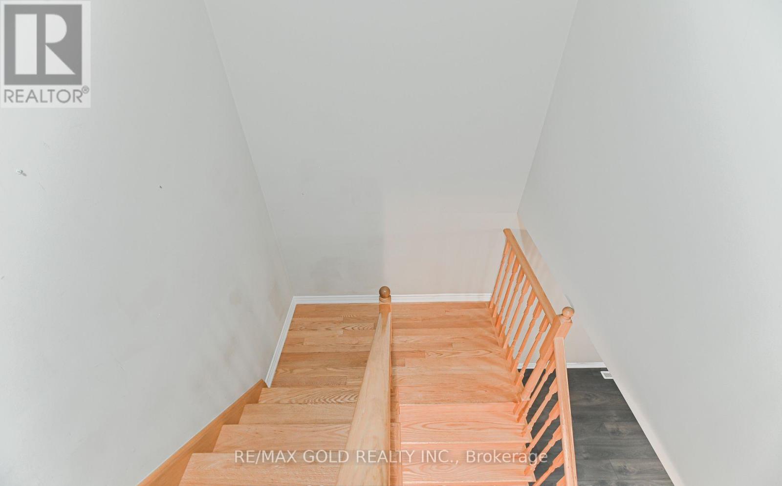 72 Brown Bear Street, Barrie, Ontario  L9J 0H8 - Photo 20 - S12482773