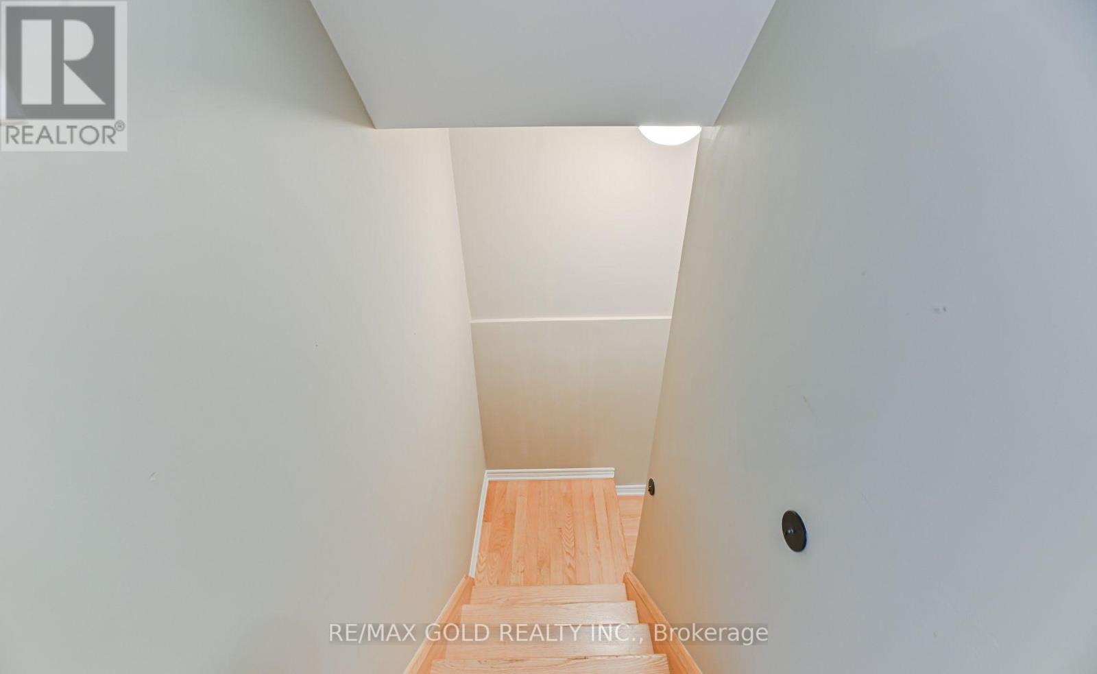 72 Brown Bear Street, Barrie, Ontario  L9J 0H8 - Photo 38 - S12482773