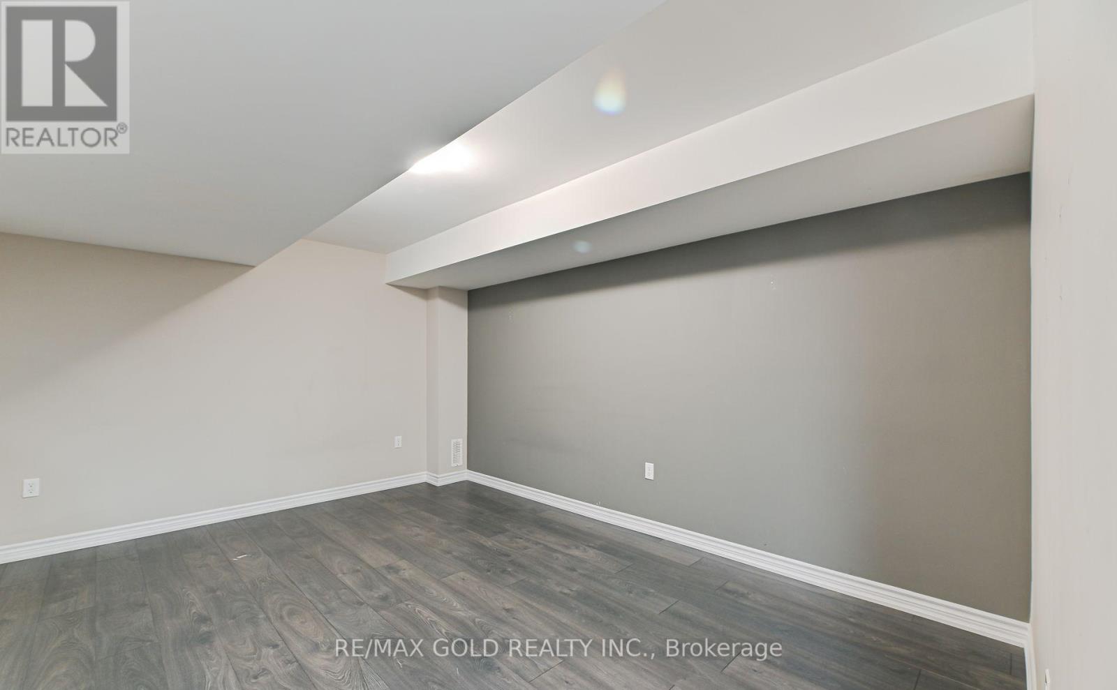 72 Brown Bear Street, Barrie, Ontario  L9J 0H8 - Photo 40 - S12482773
