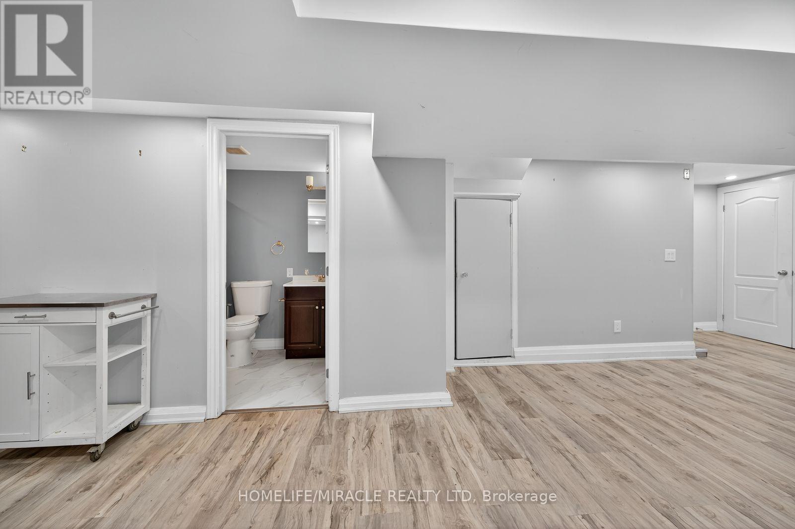 764 Upper Ottawa Street, Hamilton, Ontario  L8T 3V1 - Photo 17 - X12482210
