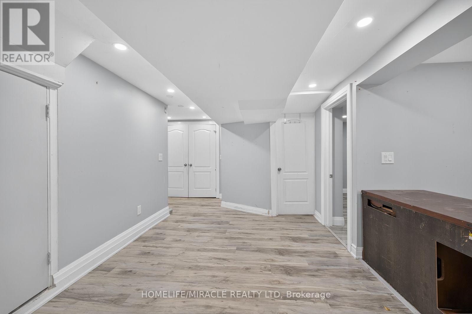 764 Upper Ottawa Street, Hamilton, Ontario  L8T 3V1 - Photo 15 - X12482210