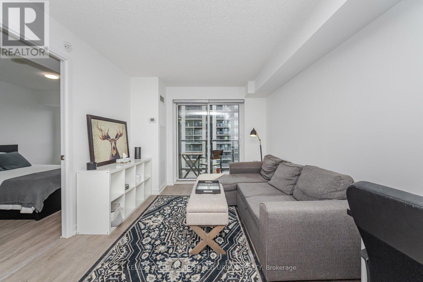 1608 - 1410 Dupont Street, Toronto, Ontario  M6H 0B6 - Photo 2 - W12483304