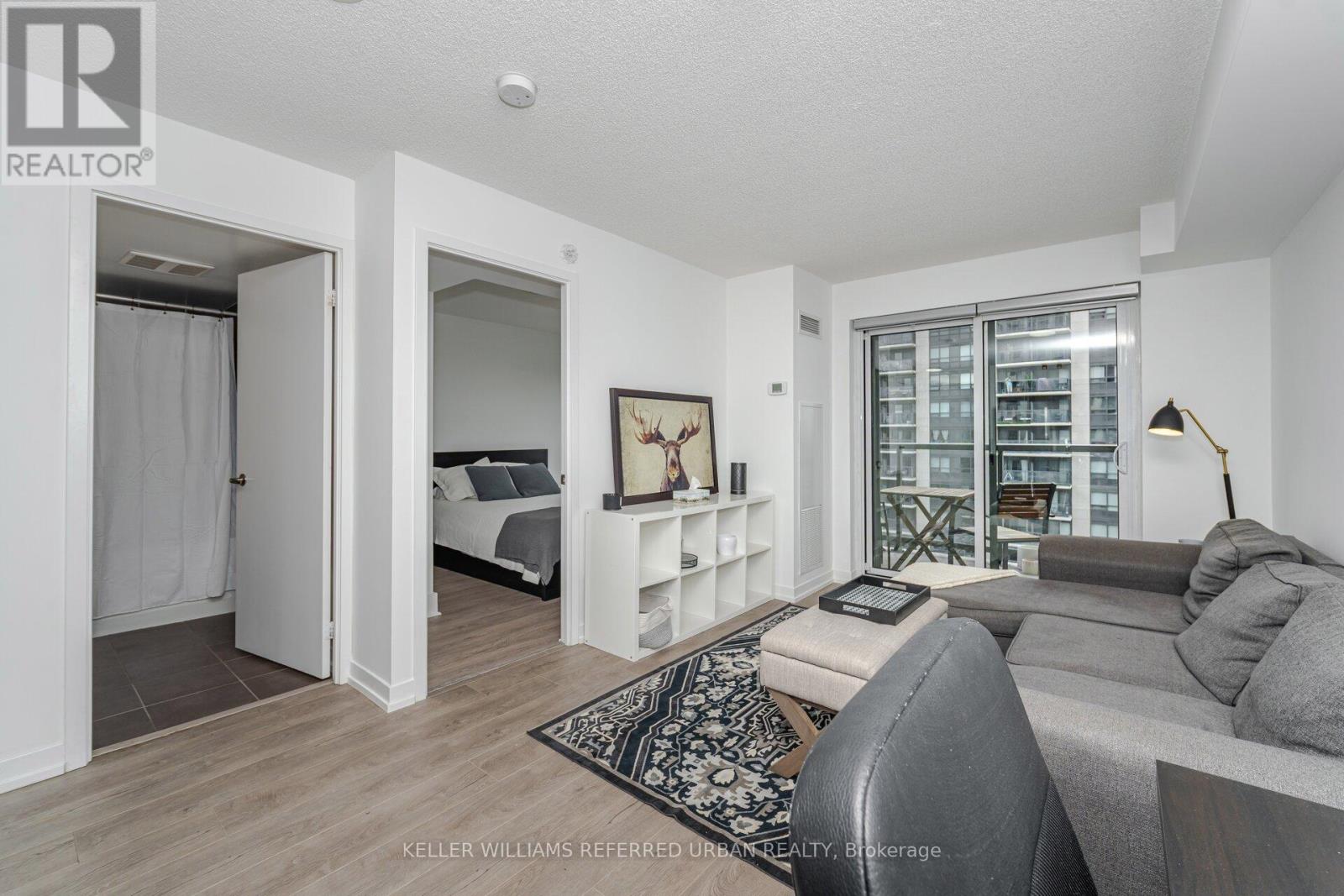 1608 - 1410 Dupont Street, Toronto, Ontario  M6H 0B6 - Photo 8 - W12483304