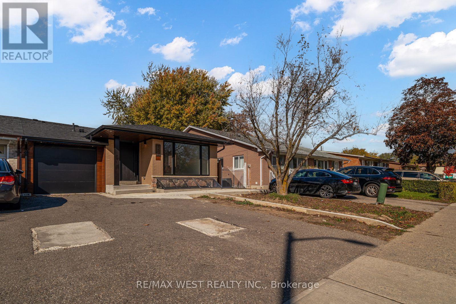 LOWER - 152 CLARENCE STREET, Brampton, Ontario