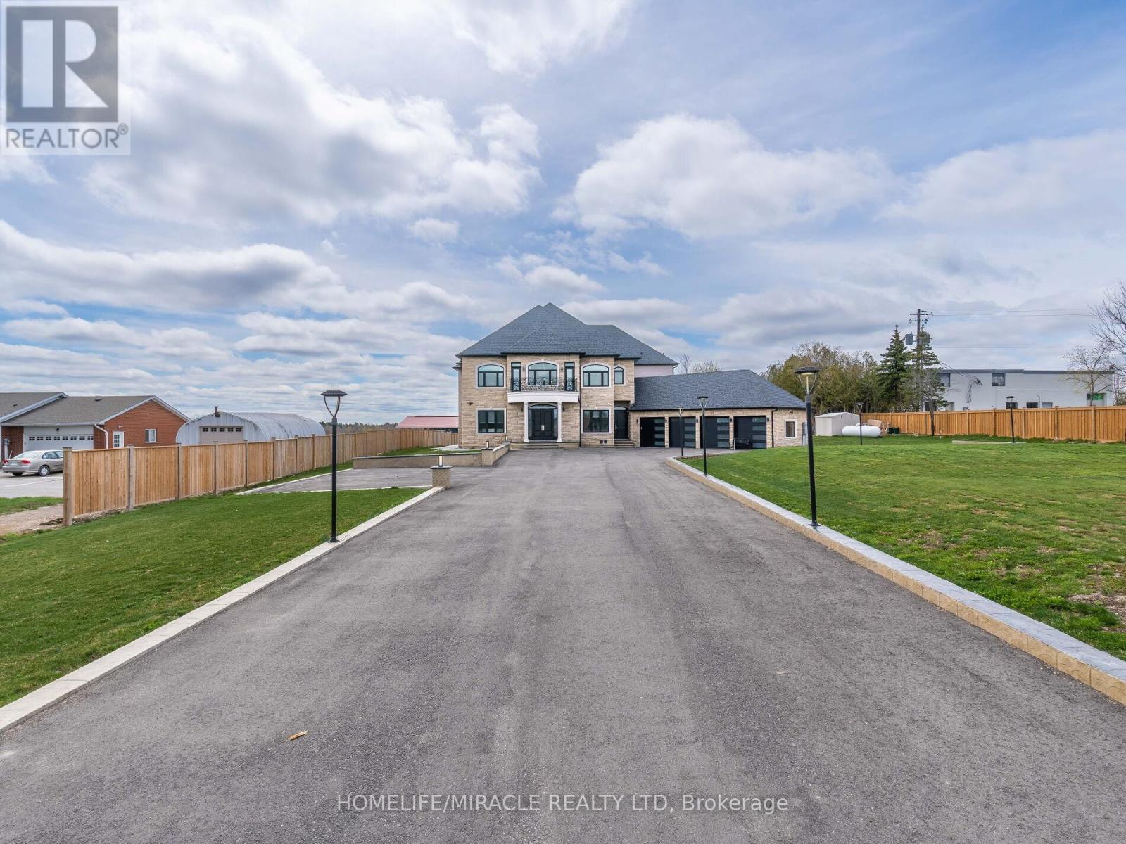 11086 Winston Churchill Boulevard, Halton Hills, Ontario  L7G 4S7 - Photo 3 - W12483329