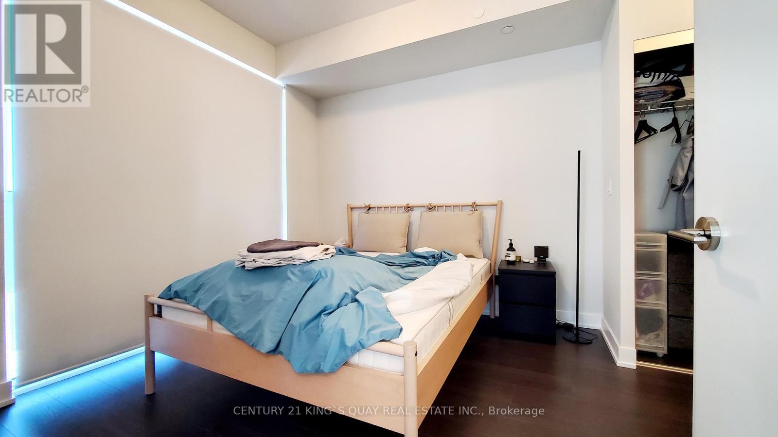 3201 - 4130 Parkside Village Drive, Mississauga, Ontario  L5B 3M8 - Photo 11 - W12483330
