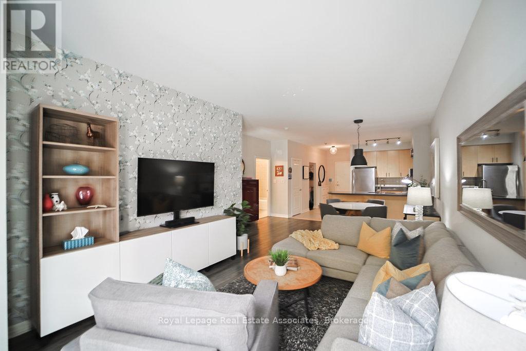 107 - 80 Port Street E, Mississauga, Ontario  L5G 4V6 - Photo 10 - W12483336