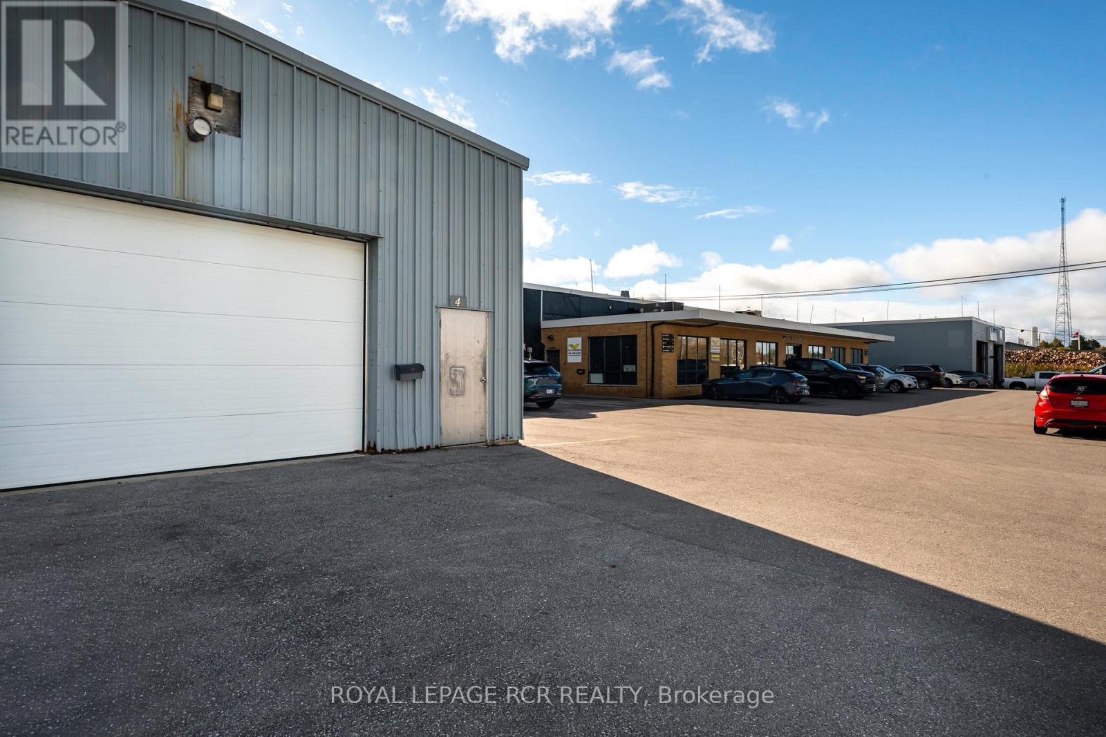 6 - 10 Centennial Road, Orangeville, Ontario  L9W 1P8 - Photo 3 - W12483362