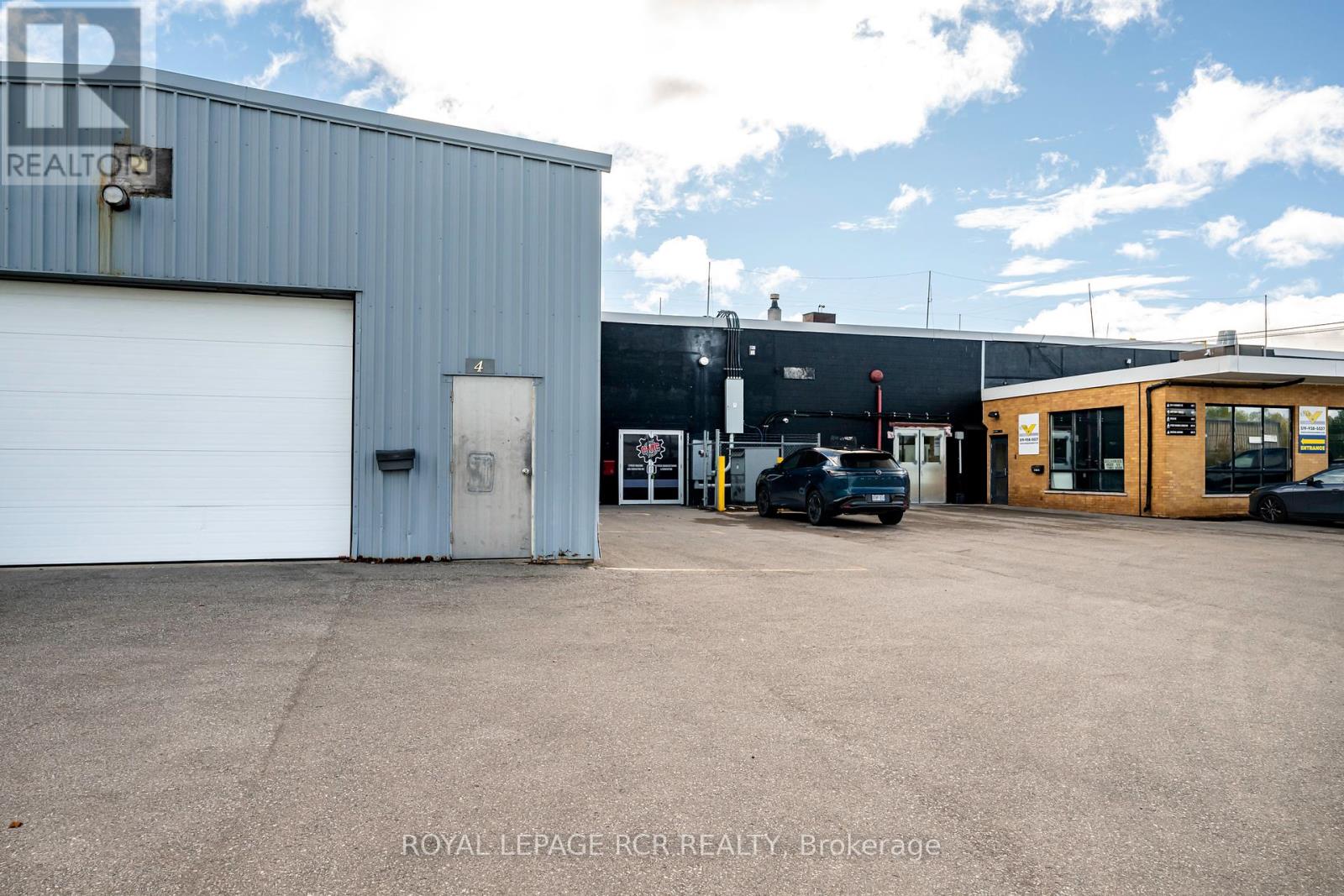 6 - 10 Centennial Road, Orangeville, Ontario  L9W 1P8 - Photo 6 - W12483362