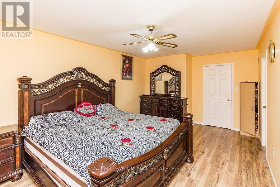 9 Revelstoke Place, Brampton, Ontario  L6R 3G3 - Photo 30 - W12483371