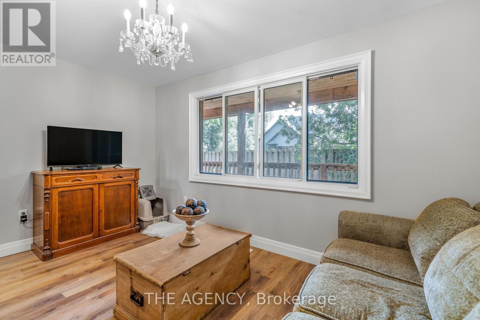 14121 Third Line, Halton Hills, Ontario  L7J 2X3 - Photo 11 - W12483396