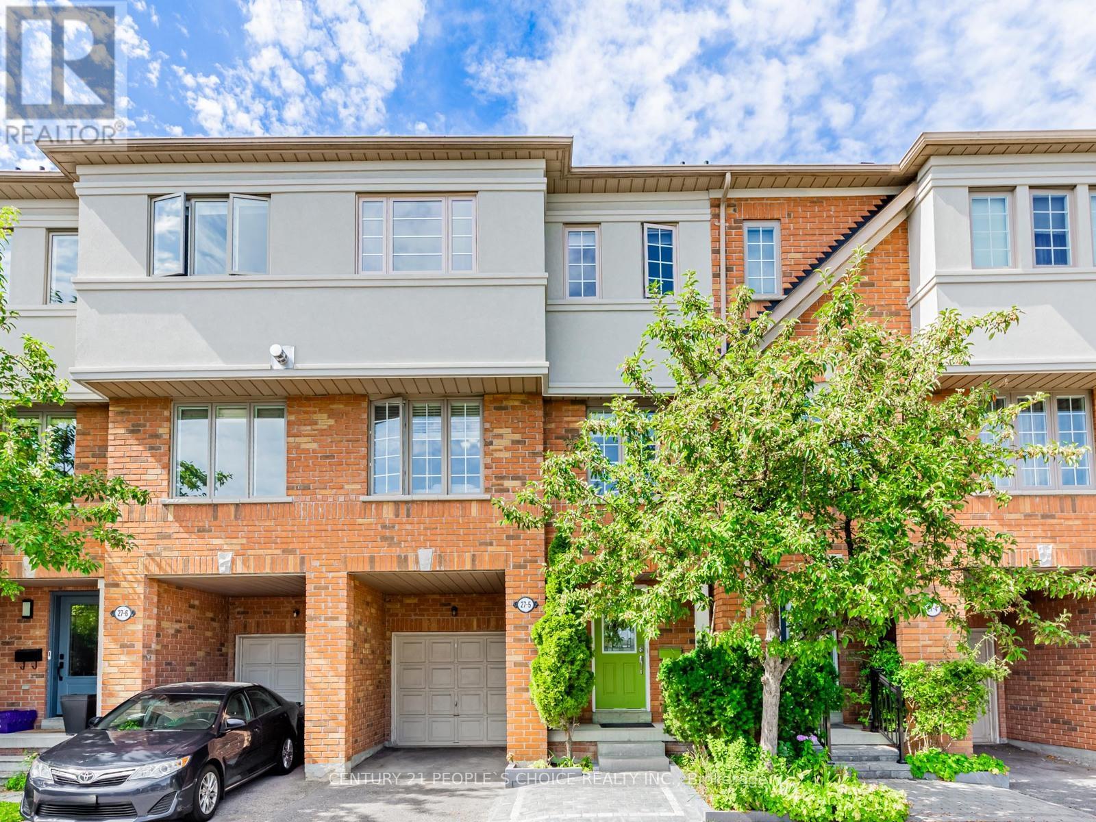 5 - 27 WEST DEAN PARK DRIVE, Toronto, Ontario