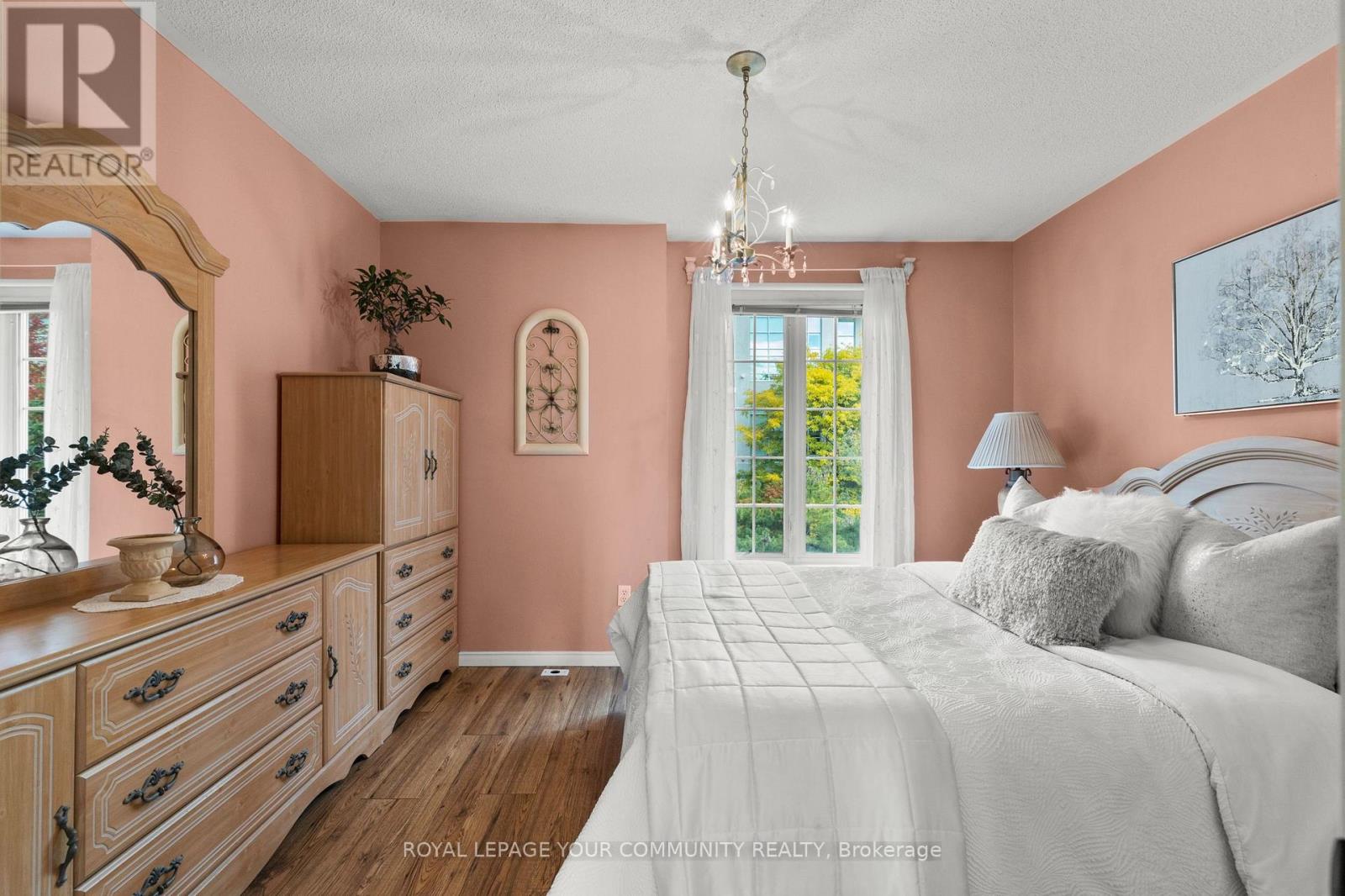 11 - 210 Manitoba Street, Toronto, Ontario  M8Y 4G7 - Photo 21 - W12483412