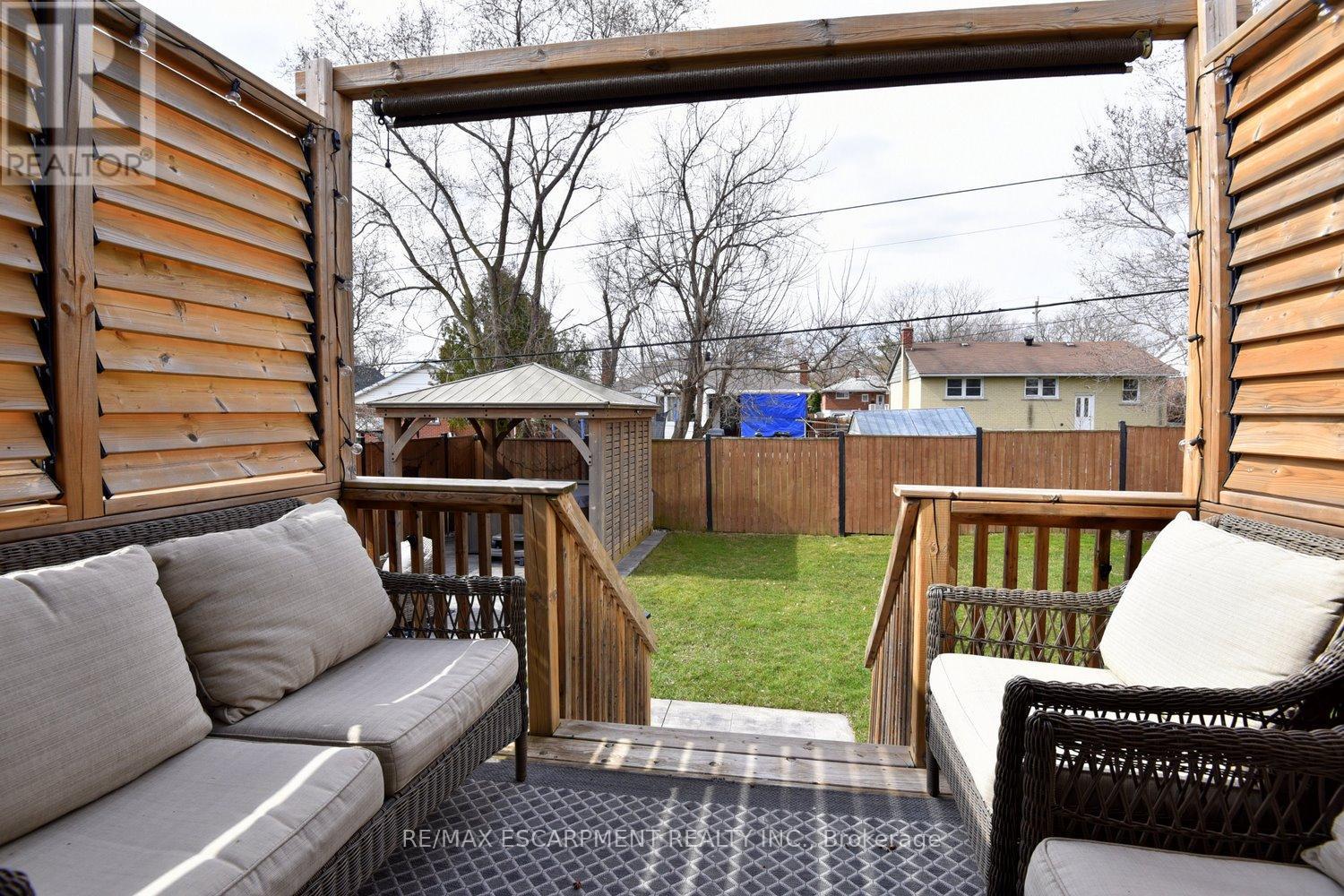1204 Tavistock Drive, Burlington, Ontario  L7P 2N5 - Photo 29 - W12483415