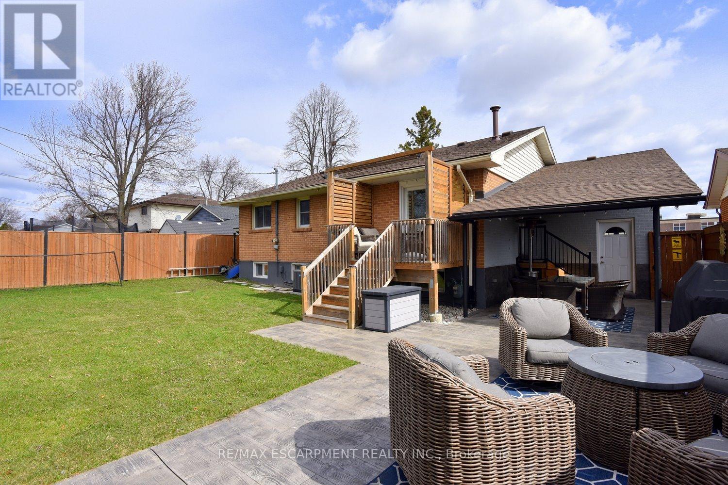 1204 Tavistock Drive, Burlington, Ontario  L7P 2N5 - Photo 30 - W12483415