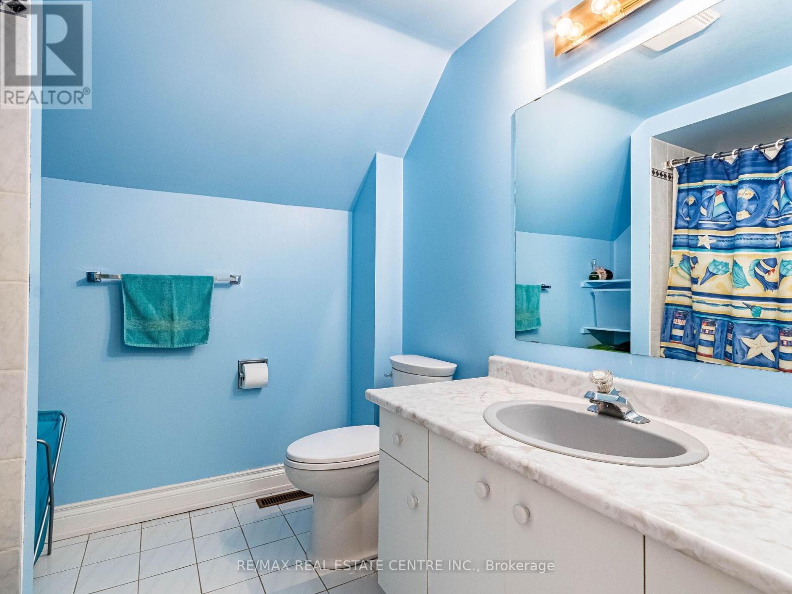 6439 Osprey Boulevard, Mississauga, Ontario  L5N 6E4 - Photo 36 - W12483417
