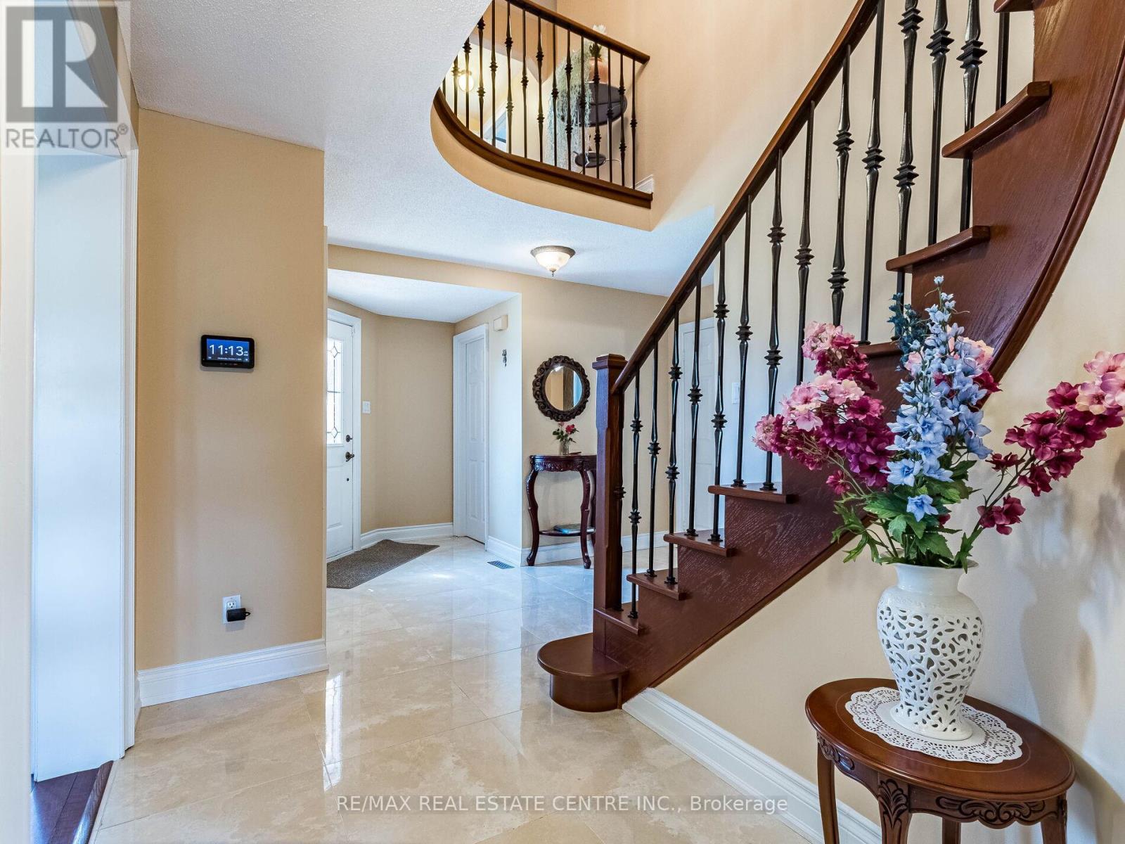 6439 Osprey Boulevard, Mississauga, Ontario  L5N 6E4 - Photo 6 - W12483417