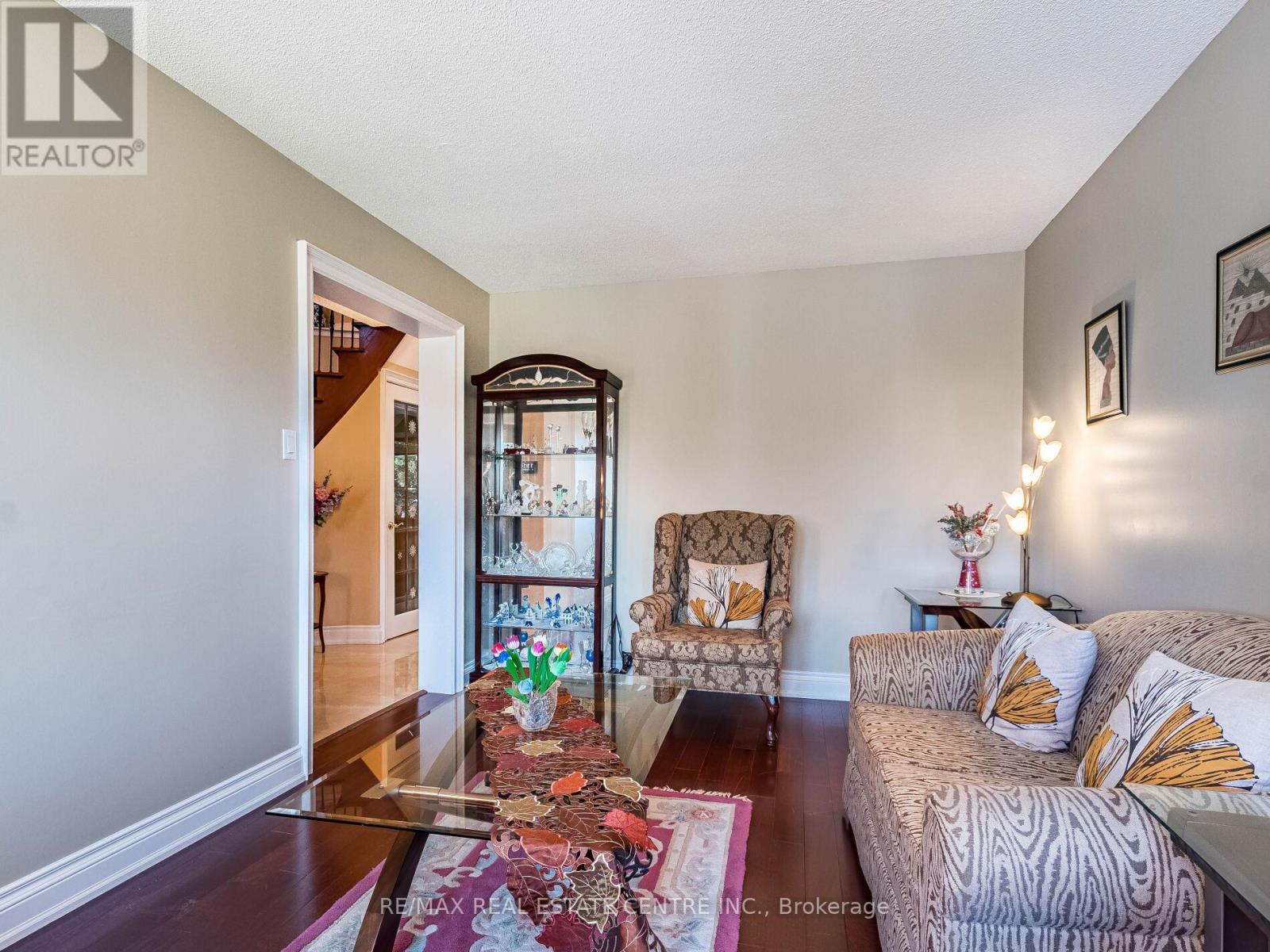 6439 Osprey Boulevard, Mississauga, Ontario  L5N 6E4 - Photo 8 - W12483417