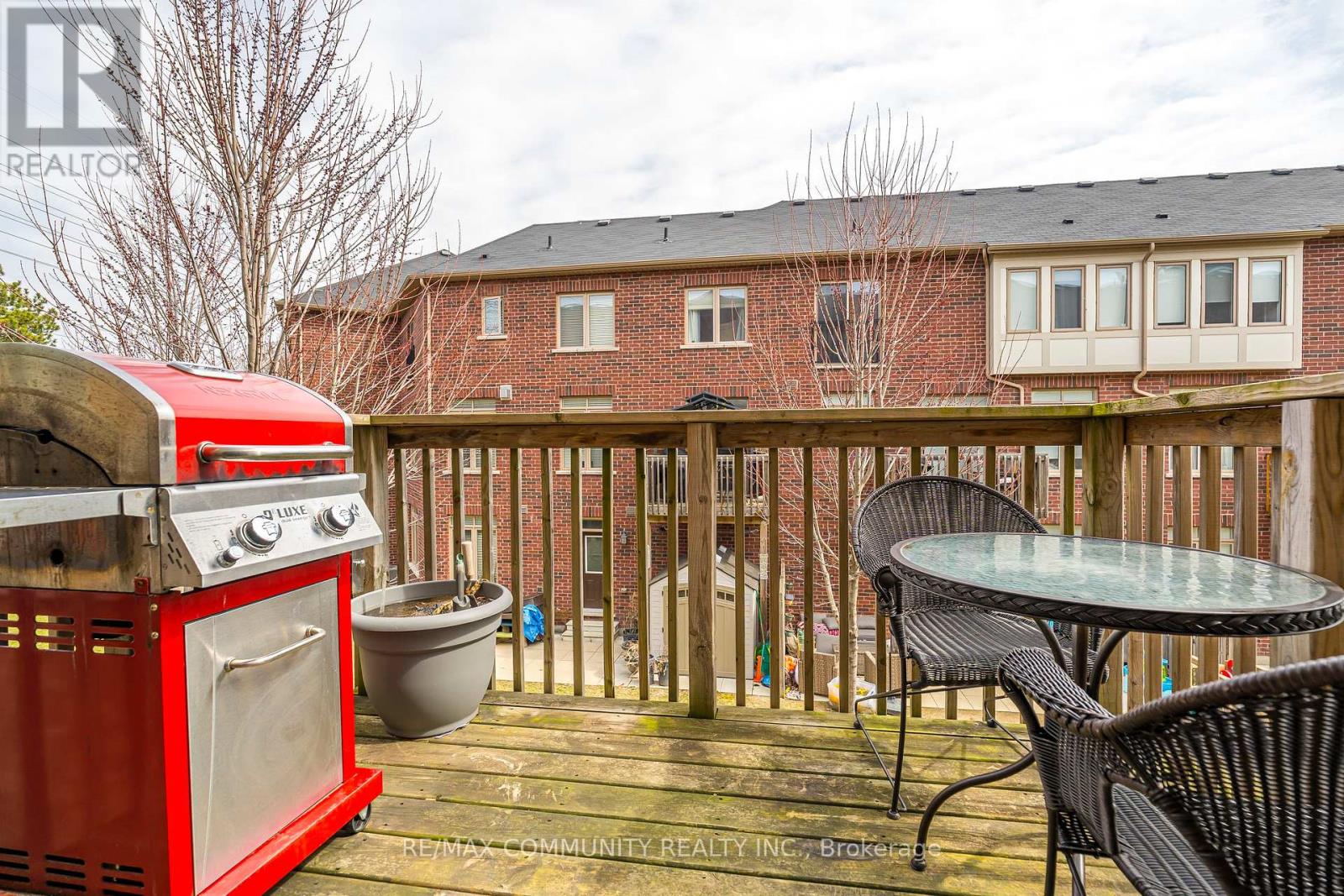 2057 Cliff Road, Mississauga, Ontario  L5A 2N6 - Photo 18 - W12483448