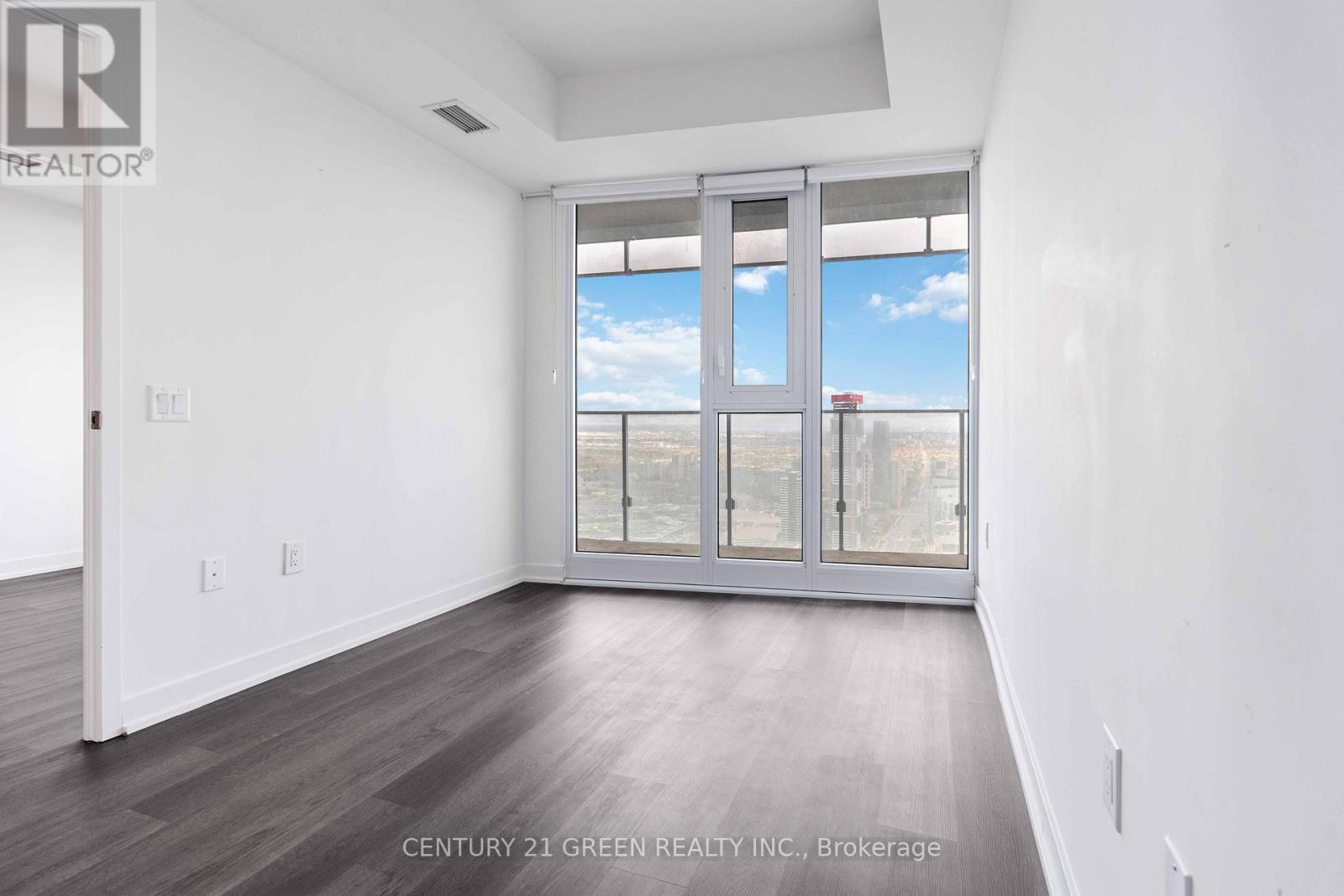 5111 - 3900 Confederation Parkway, Mississauga, Ontario  L5B 0M3 - Photo 17 - W12483471