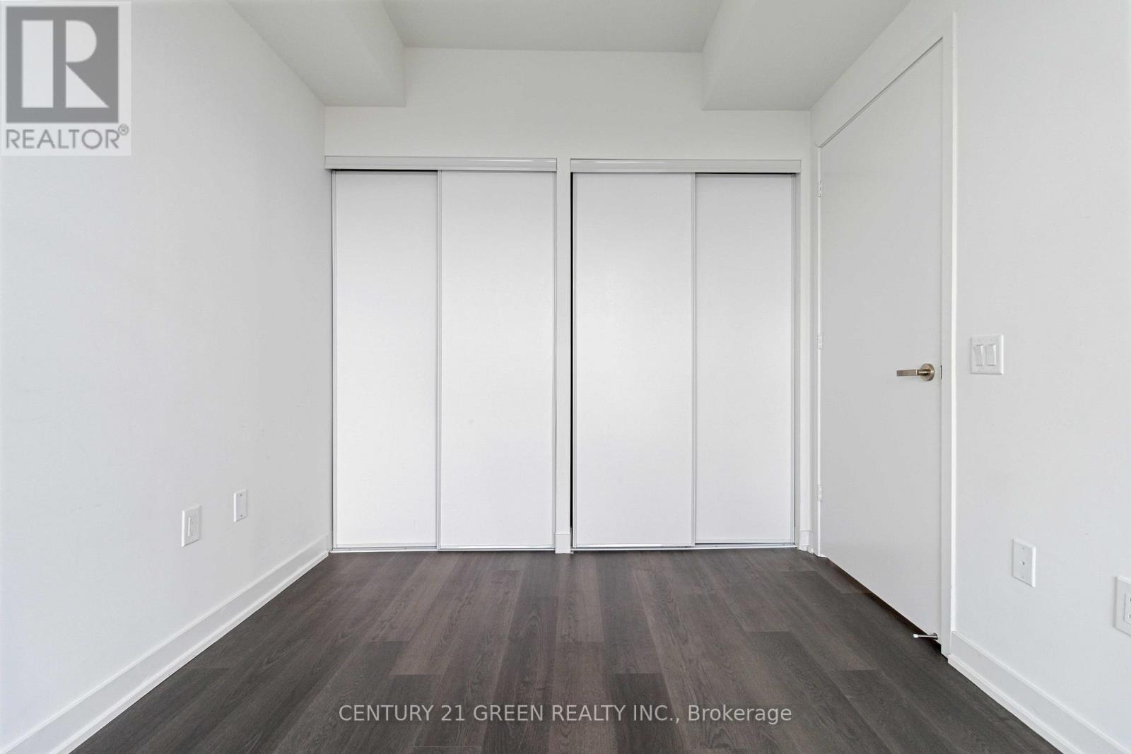 5111 - 3900 Confederation Parkway, Mississauga, Ontario  L5B 0M3 - Photo 21 - W12483471