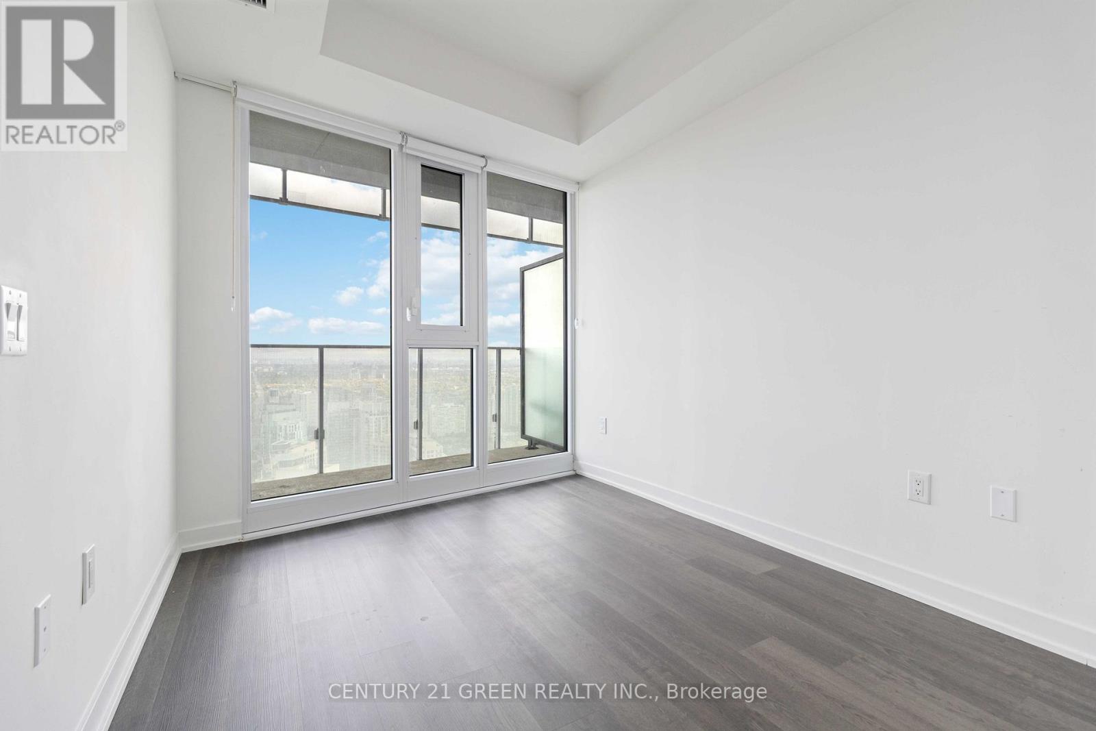 5111 - 3900 Confederation Parkway, Mississauga, Ontario  L5B 0M3 - Photo 22 - W12483471