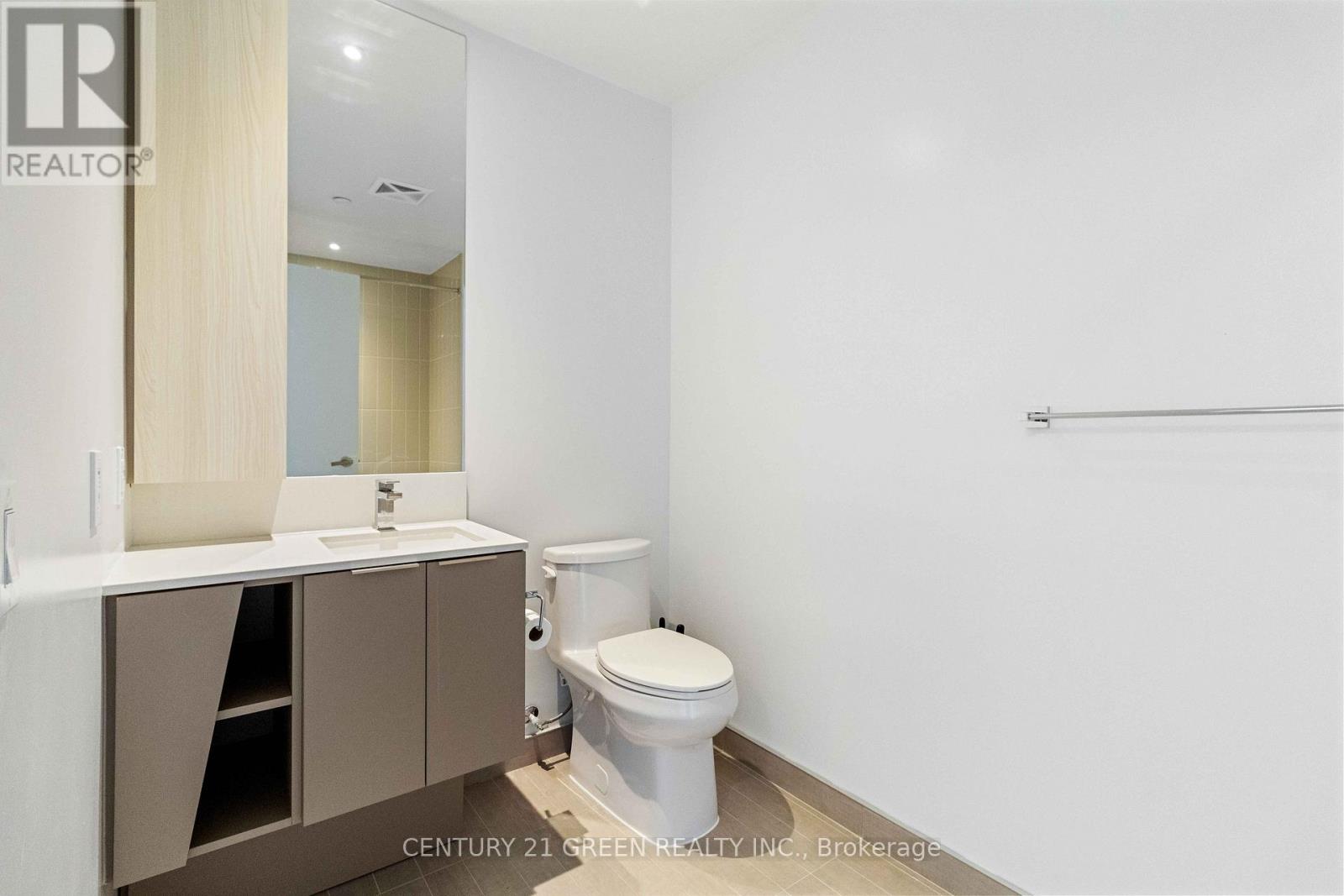 5111 - 3900 Confederation Parkway, Mississauga, Ontario  L5B 0M3 - Photo 6 - W12483471
