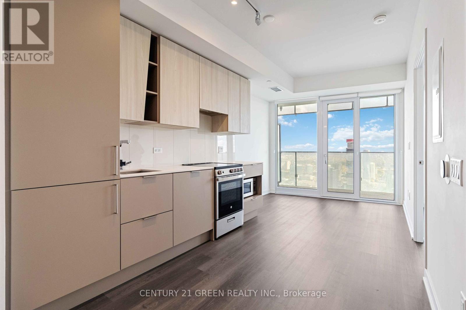 5111 - 3900 Confederation Parkway, Mississauga, Ontario  L5B 0M3 - Photo 8 - W12483471