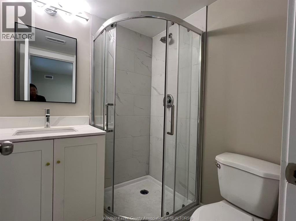 917 Mckay Avenue Unit# 2–l-R1, Windsor, Ontario  N9B 2A4 - Photo 12 - 25027161