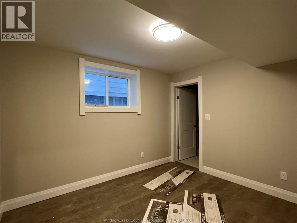 917 Mckay Avenue Unit# 2–l-R1, Windsor, Ontario  N9B 2A4 - Photo 11 - 25027161
