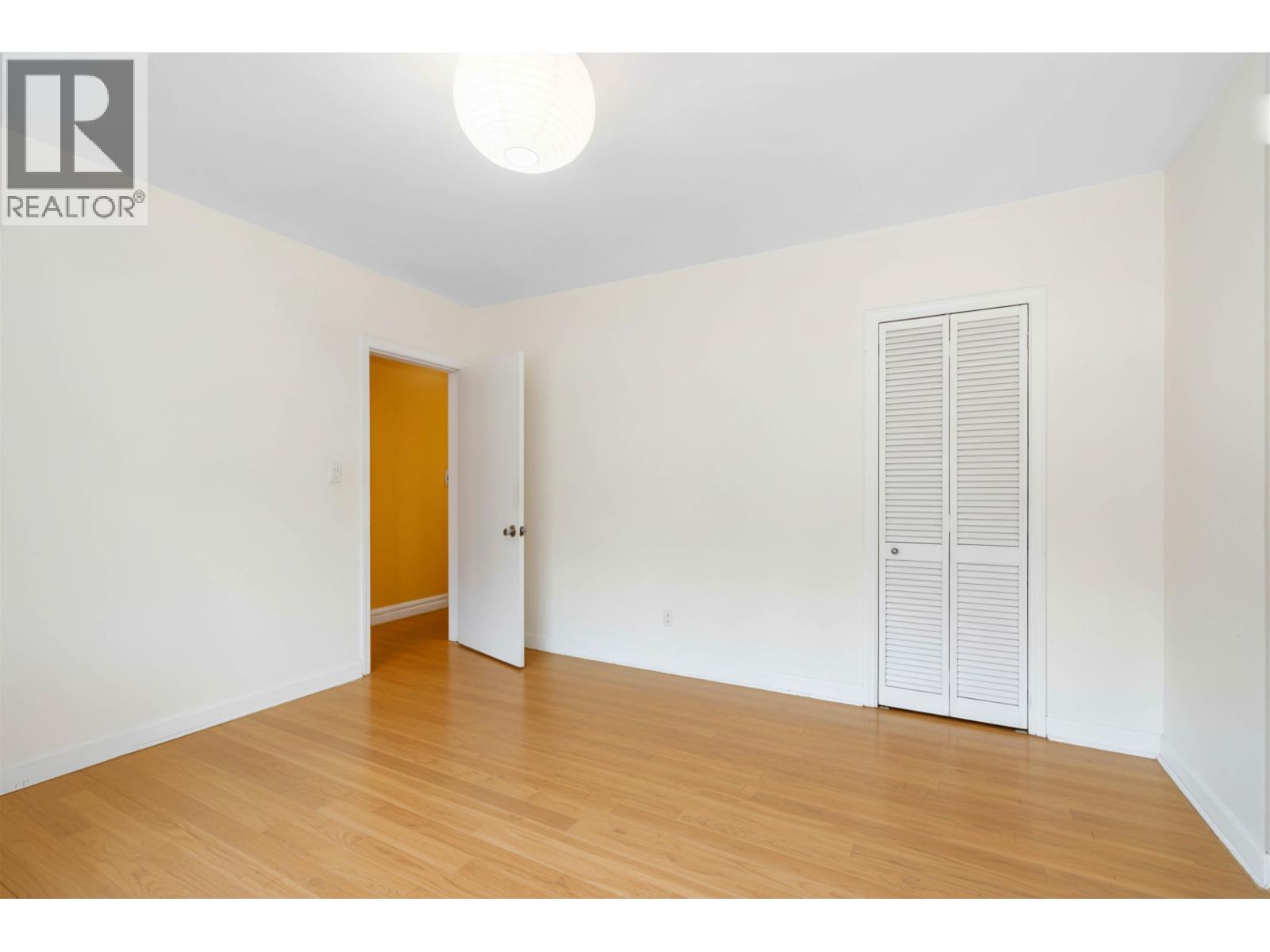 4037 Nithsdale Street, Burnaby, British Columbia  V5G 1P5 - Photo 16 - R3061965