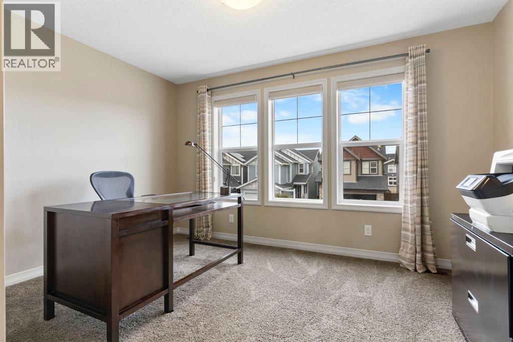 33 Sundown Grove, Cochrane, Alberta  T4C 0X7 - Photo 25 - A2250217