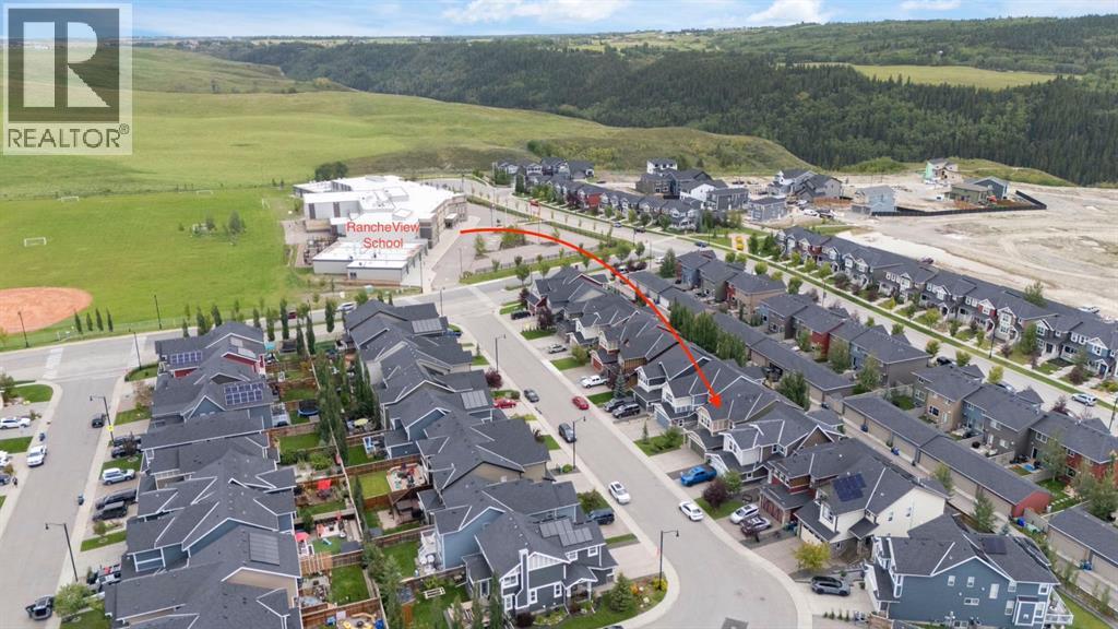 33 Sundown Grove, Cochrane, Alberta  T4C 0X7 - Photo 47 - A2250217