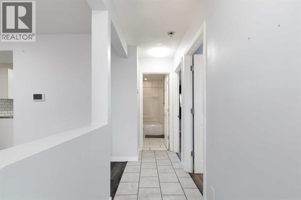 1821 5a Avenue N, Lethbridge, Alberta  T1H 0R2 - Photo 3 - A2266910