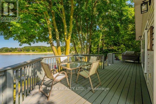214 2 Road S, Mapleton, Ontario  N0G 1P0 - Photo 26 - X12483331