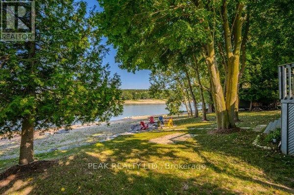 214 2 Road S, Mapleton, Ontario  N0G 1P0 - Photo 34 - X12483331
