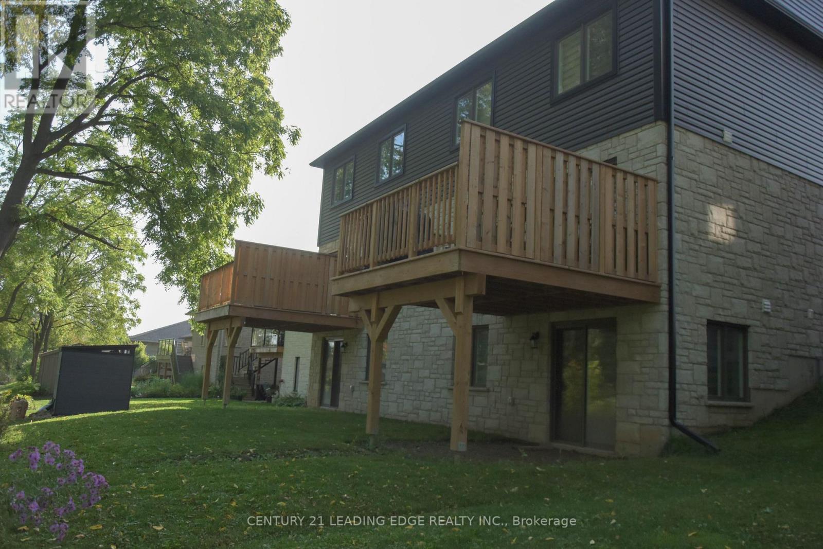 Upper - 118 2nd Street, Brockton, Ontario  N0G 2V0 - Photo 11 - X12483374