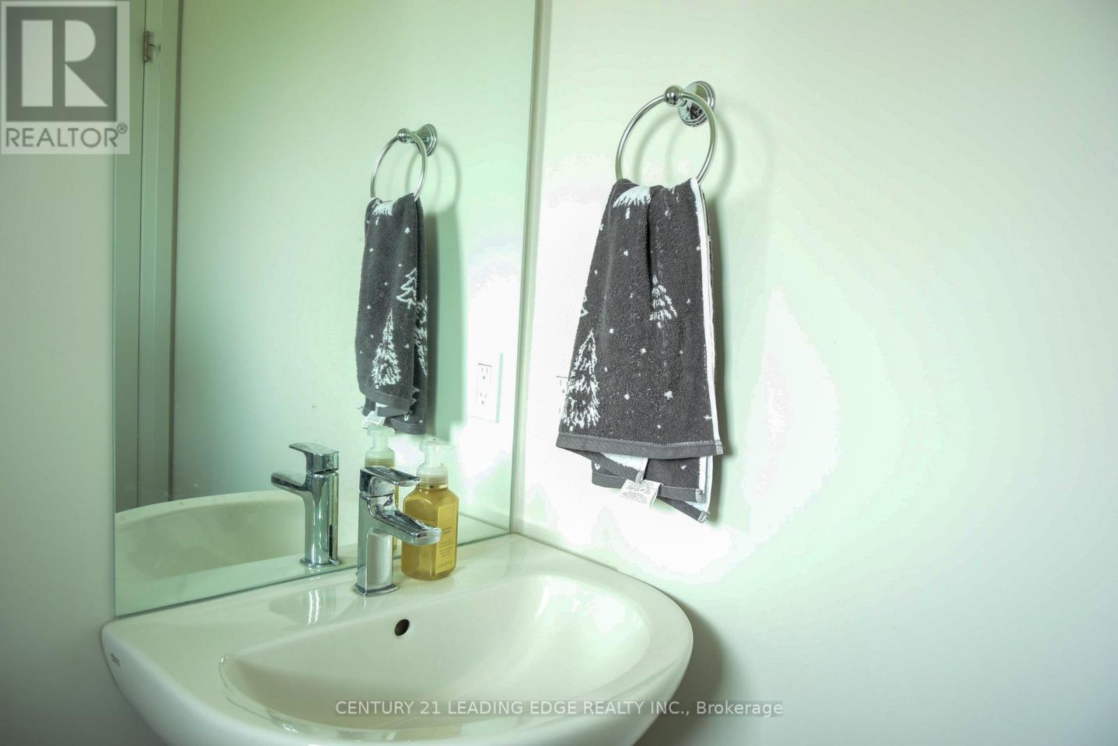 Upper - 118 2nd Street, Brockton, Ontario  N0G 2V0 - Photo 15 - X12483374