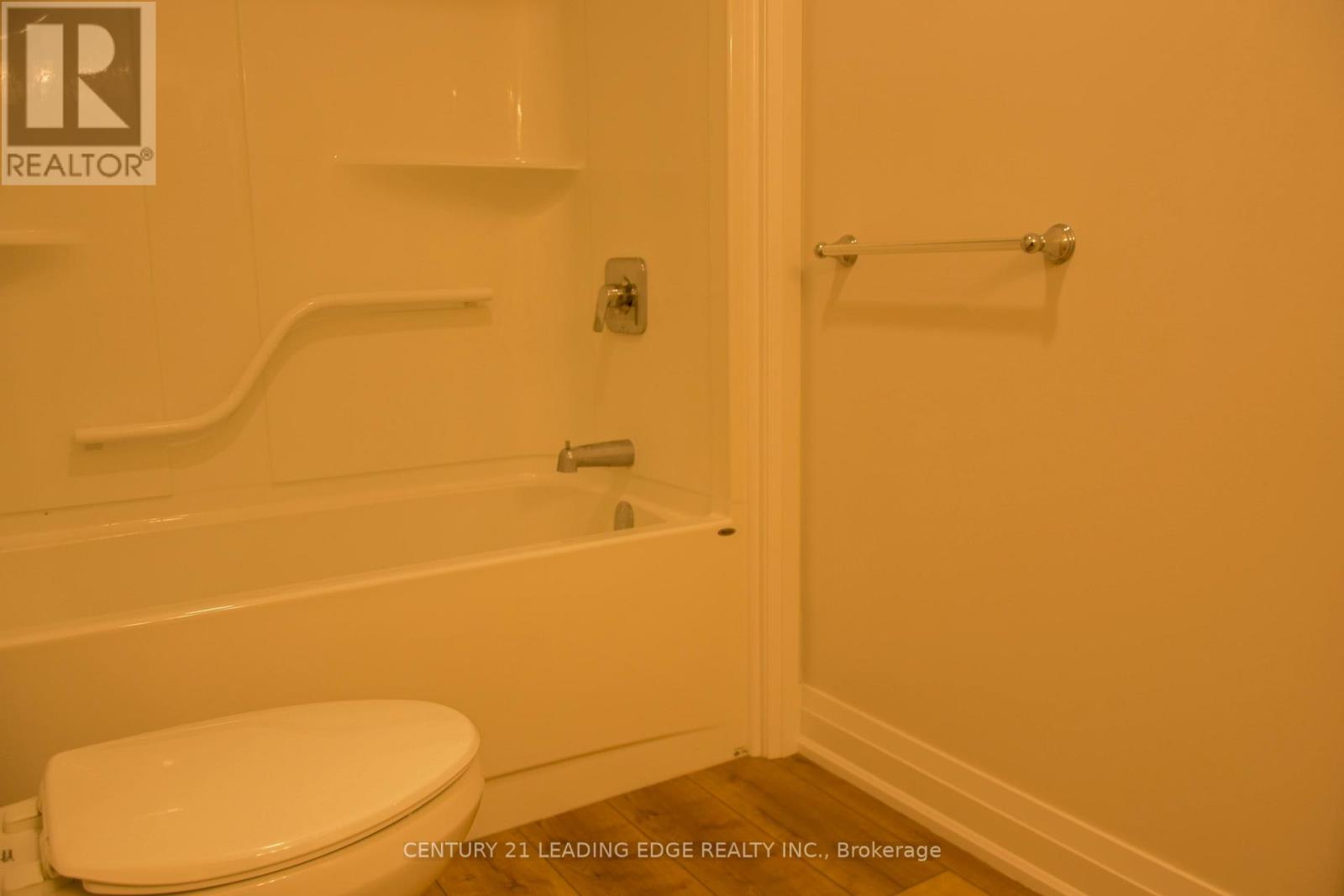 Upper - 118 2nd Street, Brockton, Ontario  N0G 2V0 - Photo 23 - X12483374