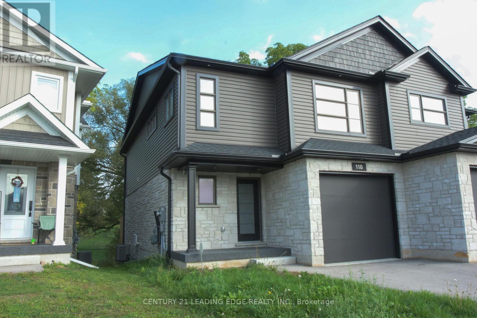 Upper - 118 2nd Street, Brockton, Ontario  N0G 2V0 - Photo 5 - X12483374