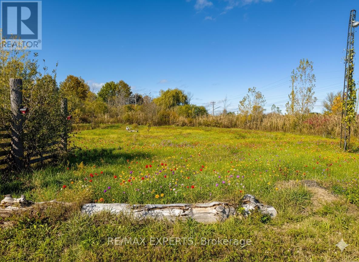 2765 Garrison Road, Fort Erie, Ontario  L0S 1N0 - Photo 7 - X12483408