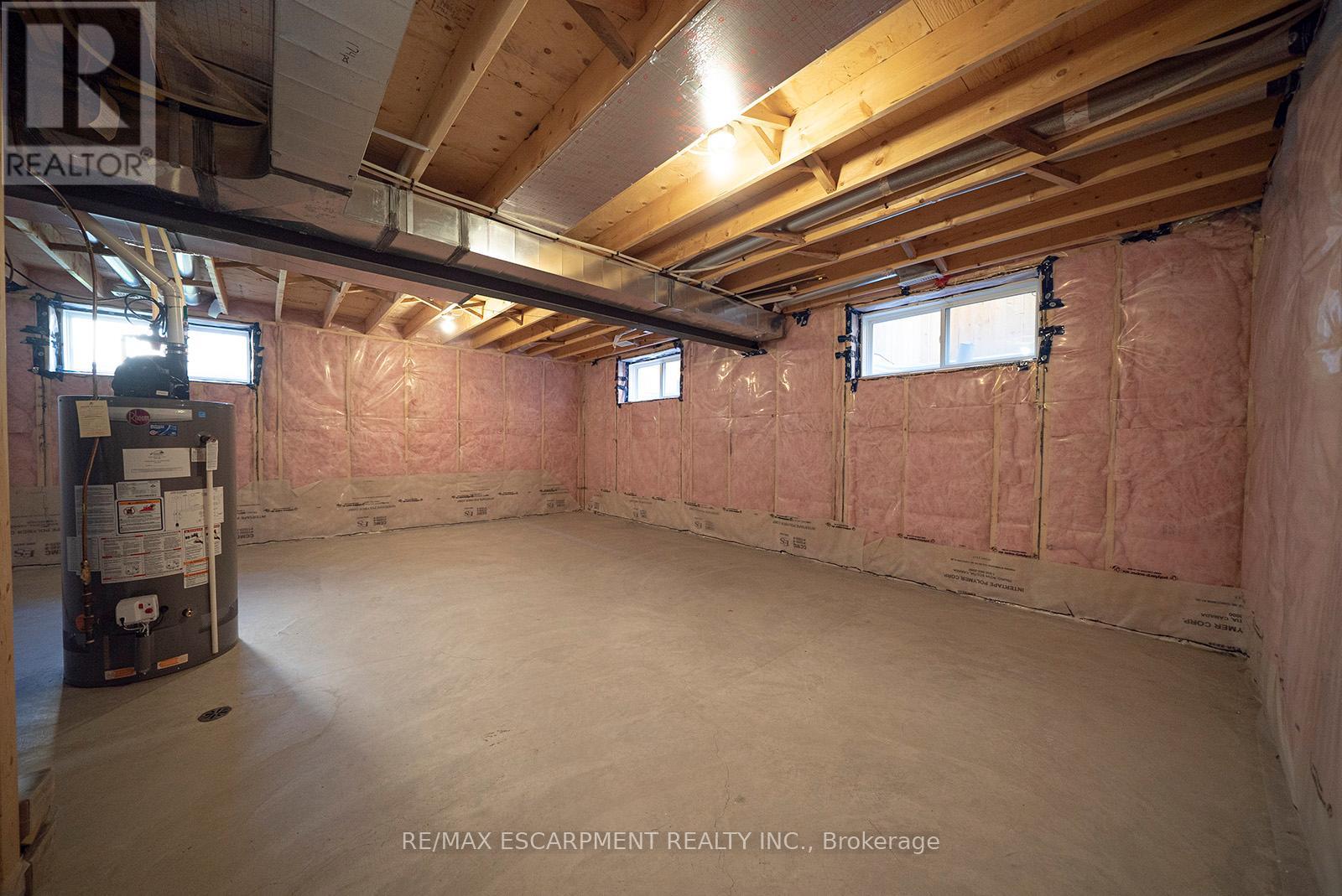 B - 112 Mount Pleasant Street, Brantford, Ontario  N3T 1T3 - Photo 28 - X12483449
