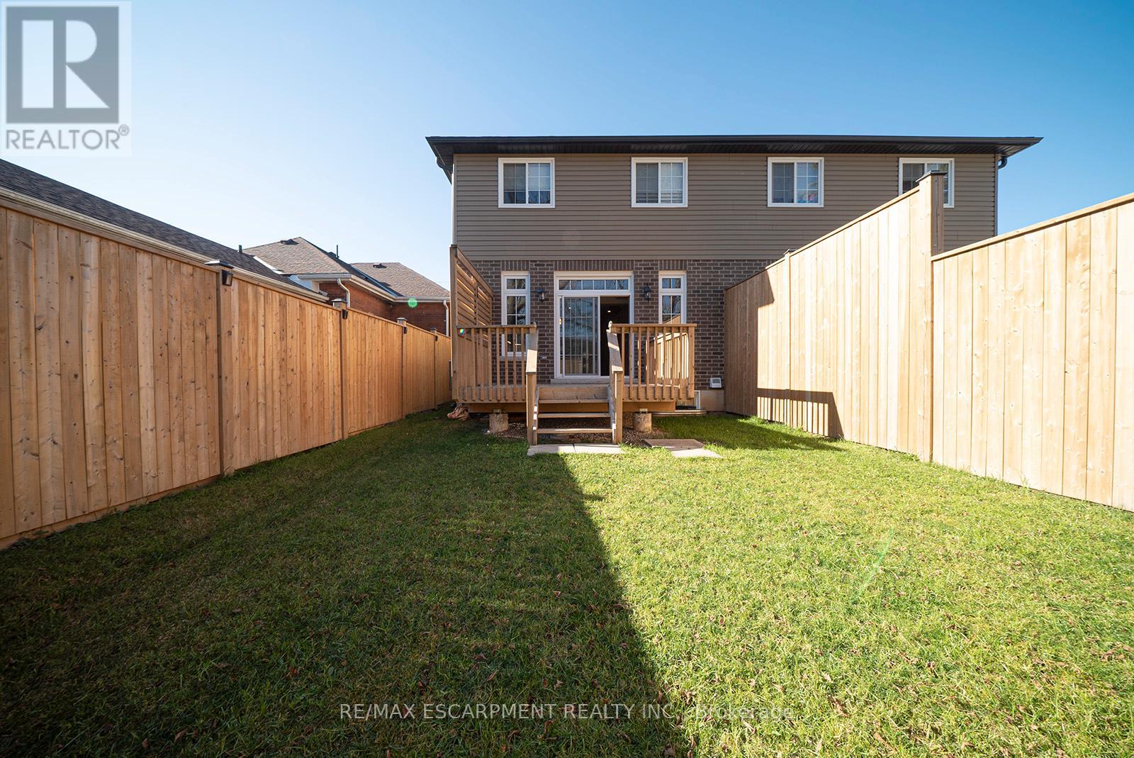 B - 112 Mount Pleasant Street, Brantford, Ontario  N3T 1T3 - Photo 32 - X12483449